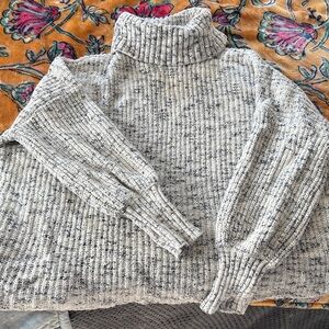 Aerie Gray Speckled Turtleneck Sweater